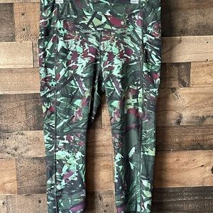 Plus Microtech Ultra Hold Capri